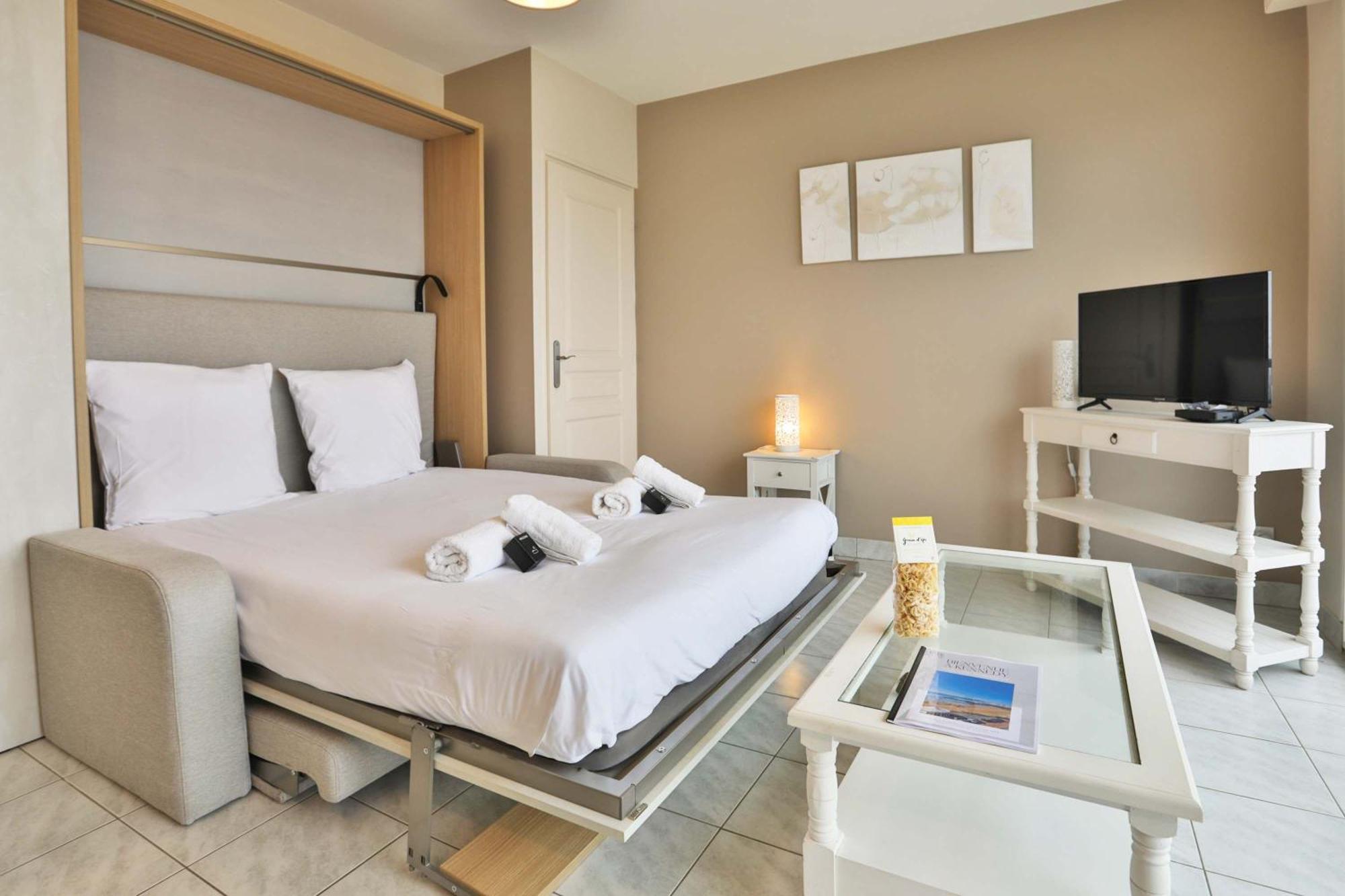 Cosy Lumineux, Front De Mer, Proche Apartment