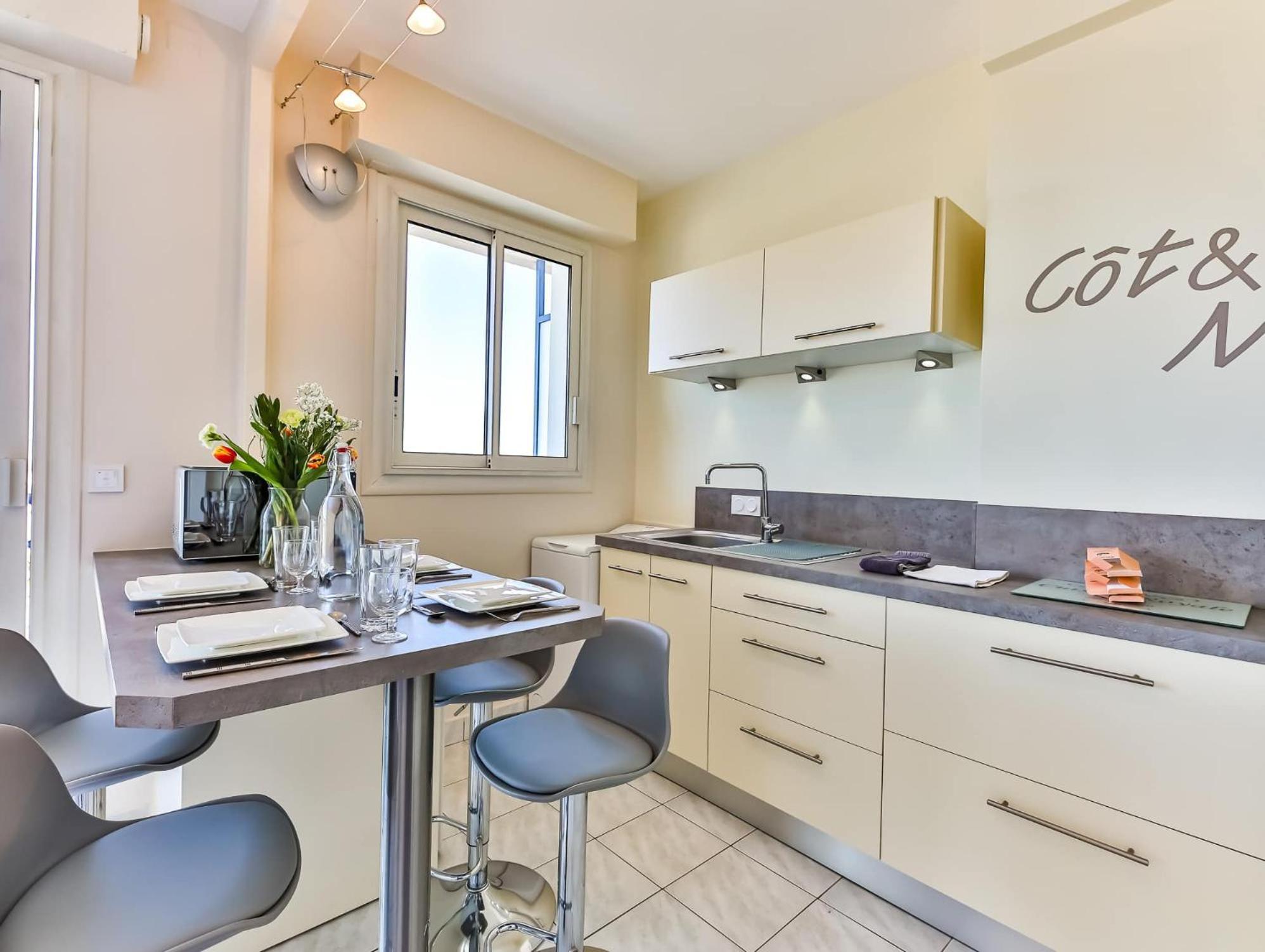 Cosy Lumineux, Front De Mer, Proche *
